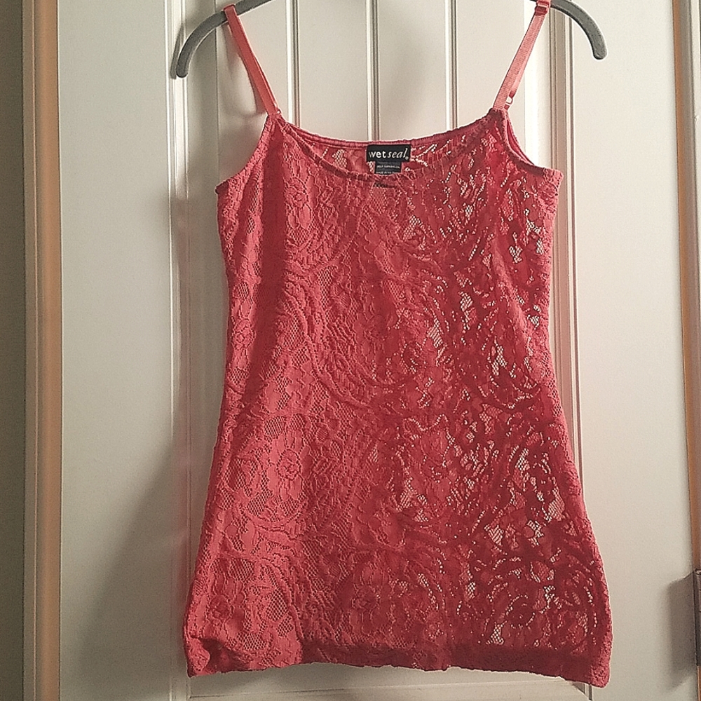 Coral top